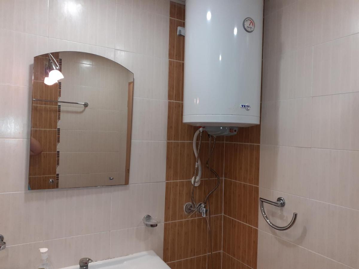 Апартамент Полюси 1 Pantai Sunny Luaran gambar